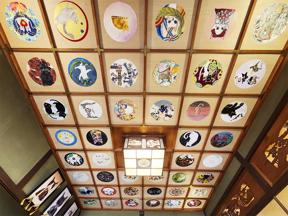 猫猫寺の天井絵