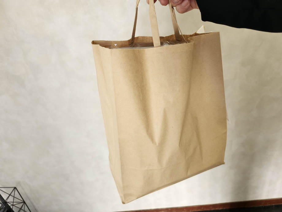 オーベルジーヌをゲット、紙袋