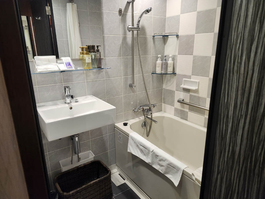 ホテルベルクラシック東京
シングルルームのお風呂