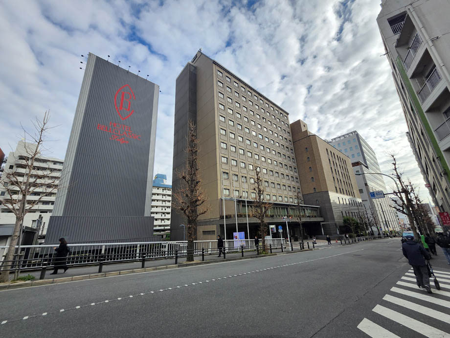 ホテルベルクラシック東京の外観全体