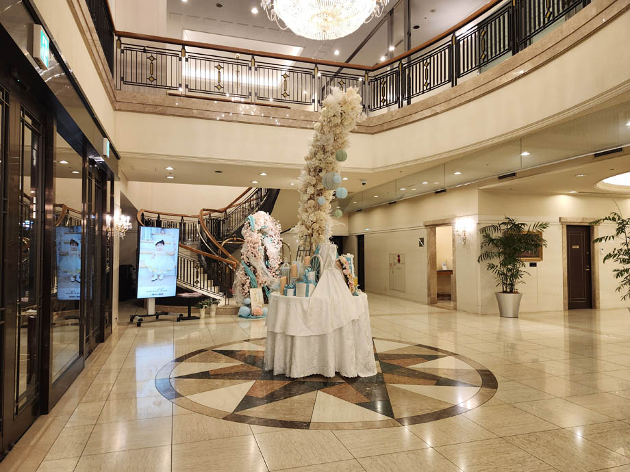 ホテルベルクラシック東京のエントランス付近